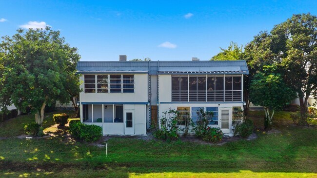 Photo - 374 Tuscany Ln Unit G