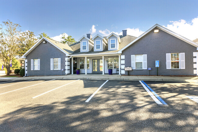 Building Photo - The Park at Bristol Rental