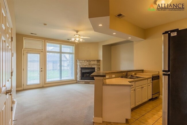 Photo - Great Location!