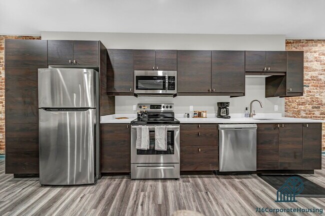 Photo - Furnished 2-Bedroom, 2-Bath Apartment near the Medical Campus Unit 2B