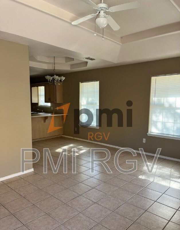 Photo - 1913 Villa Linda Ave Unit 4