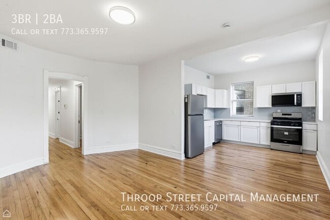 Photo - 6134 S Vernon Ave Unit 3S