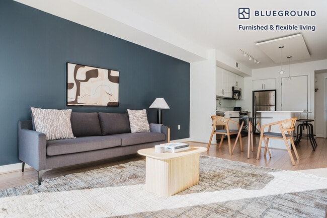 Photo - 825 10th St NW Unit FL5-ID1002