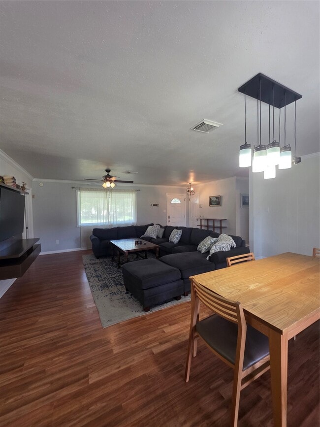 Photo - 1703 Cypress Dr