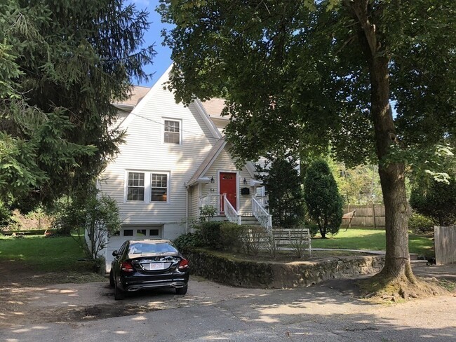 Photo - 54 Duxbury Rd Apartment Unit 1