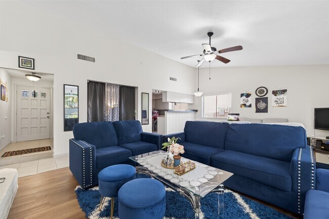 Photo - 10423 Permian Dr