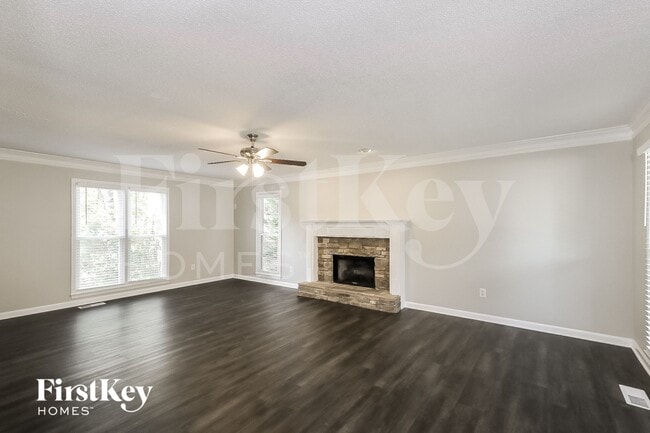 Photo - 20 Abbey Ln