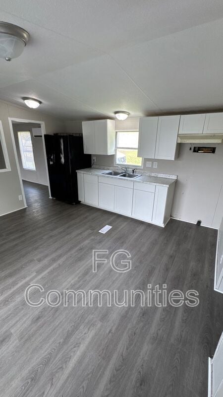 Photo - 145 David Dr