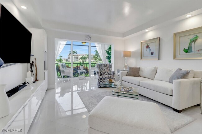 Photo - 9 High Point Cir N Condo Unit 102