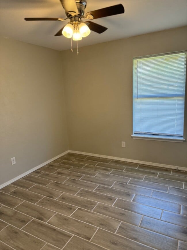 Photo - 1779 Stoneridge Dr