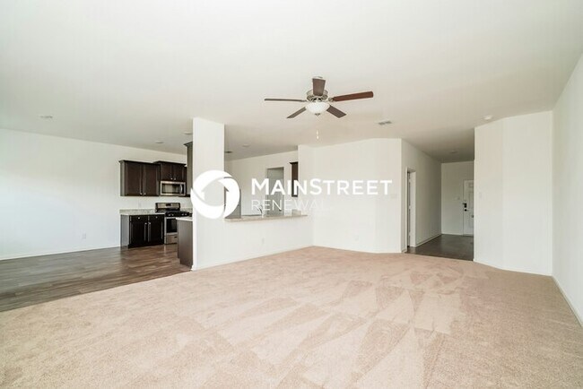 Photo - 4 Bedroom Pet-Friendly Home in New Braunfels, TX with Main Street Renewal