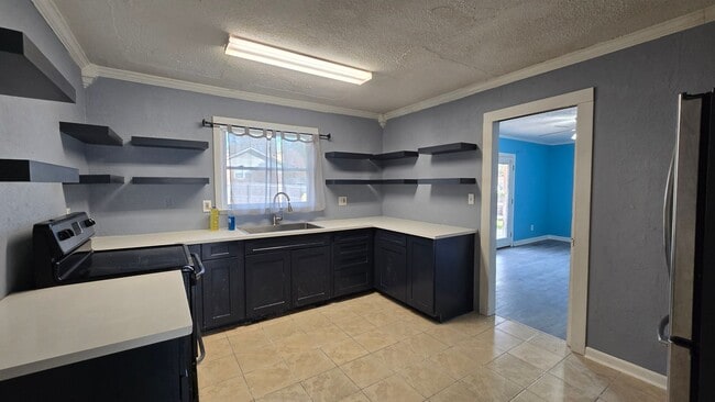 Photo - 7132 Ashwood Cir