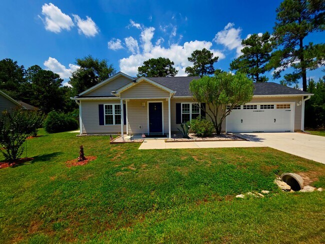 Building Photo - 4Br, 2Ba in Ashbury Park!