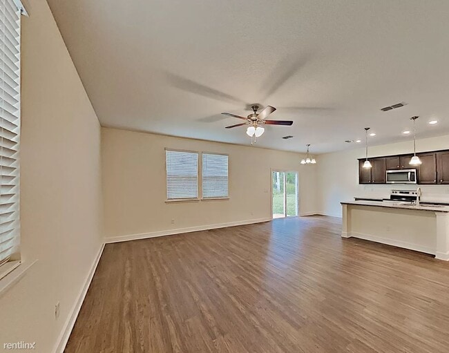 Photo - 3 br, 2.5 bath House - 8638 Highfield Avenue