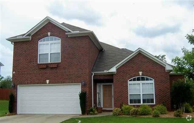 Building Photo - Beautiful Easley Home