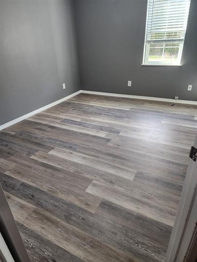 Photo - Greenbrier Apartments