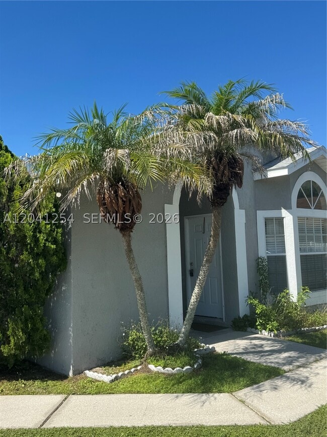Photo - 2399 Harbor Town Dr