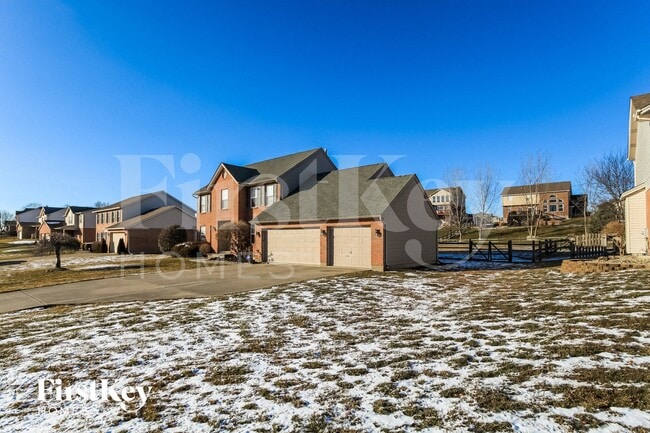 Photo - 5158 Grandin Ridge Dr