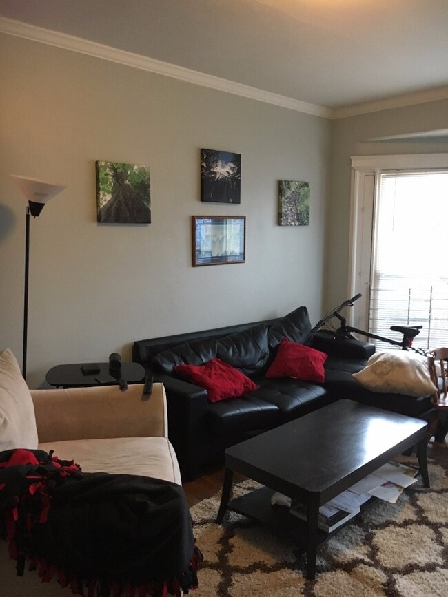 Photo - 76 Linden St