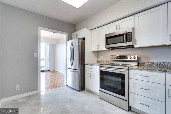 Photo - 5505 Seminary Rd Unit 1407N