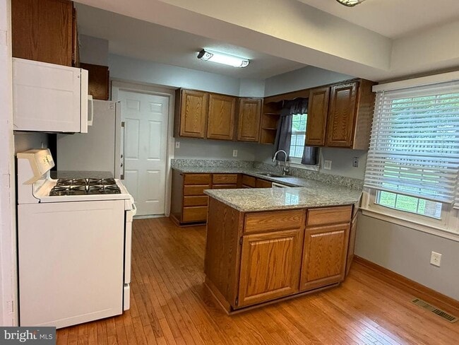 Photo - 9613 Ashbourn Dr