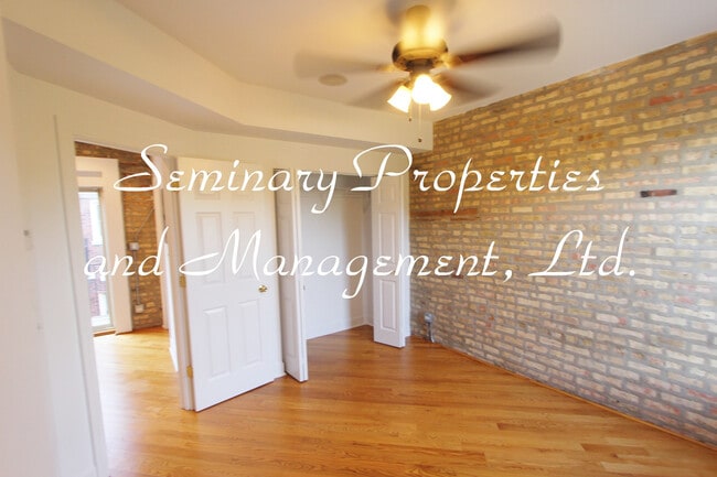 Photo - 5653-59 N. Magnolia