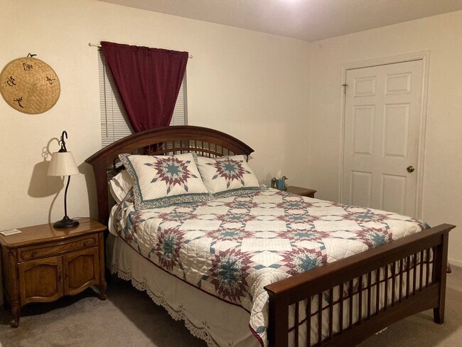 Building Photo - 5404 W Orange St