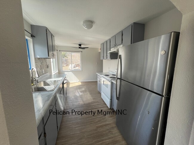 Photo - 1906 Johnson Ave