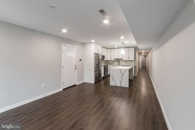 751 N 20th St Unit 4