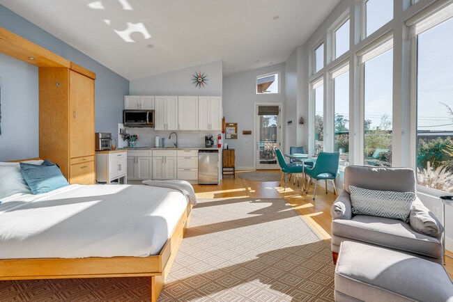 Photo - 157 Ave Portola Unidad SI ID1546001P