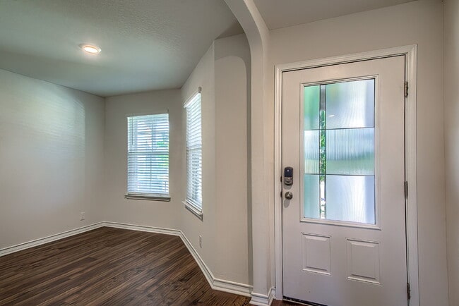 4406 Chalk Flats