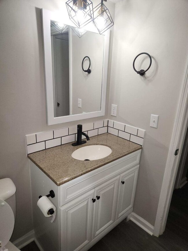 Photo - Recently Remodeled 4-Bedroom Home: Style and Convenience Awaits!
