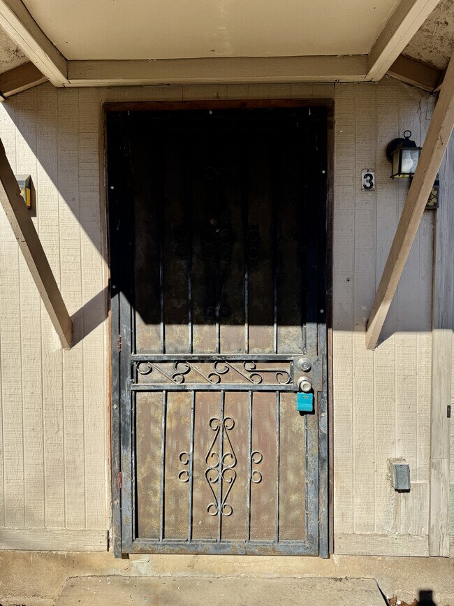 5113 Sierra St Unidad 3