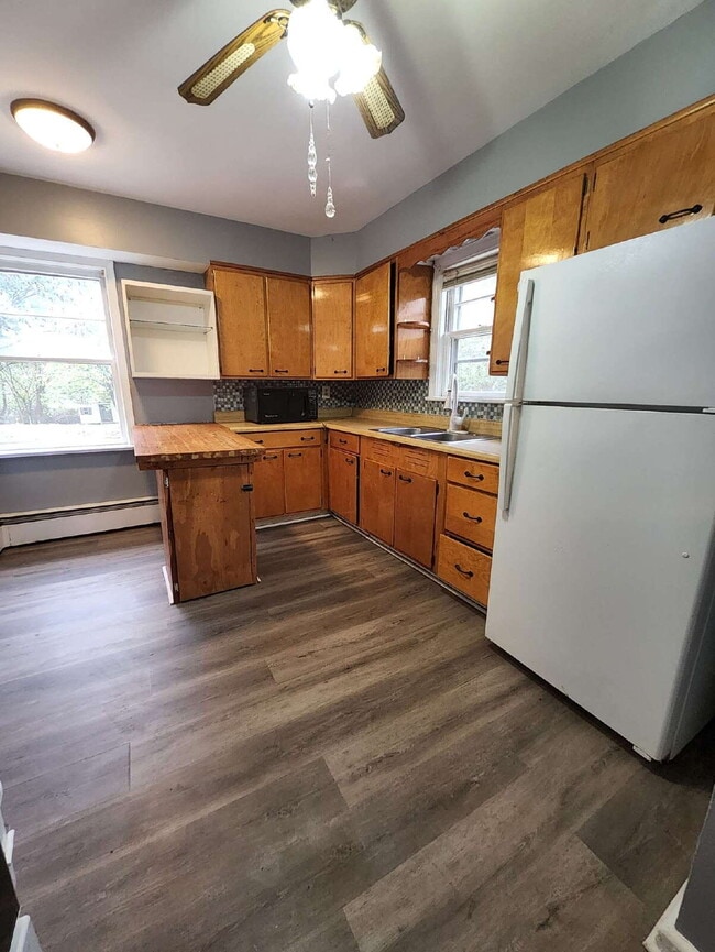 Photo - 13723 Dumfries Rd