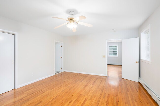 Photo - 28 Miller Hill Rd Unit Lower