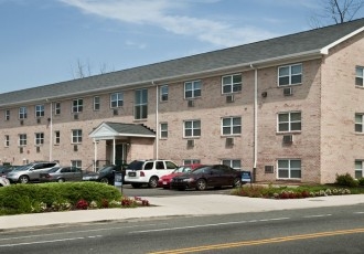 Austin Manor Apartments - Austin Manor Apartments