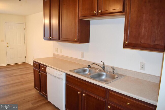 Photo - 2741 Roosevelt Dr