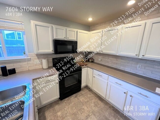 Photo - 7604 Stormy Way