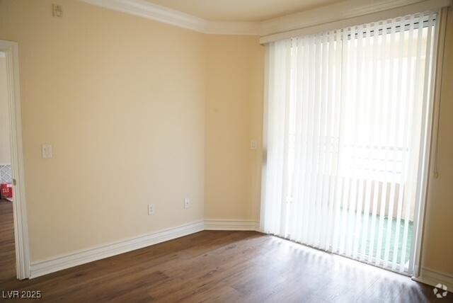 Building Photo - 260 E Flamingo Rd Unit 134 Rental