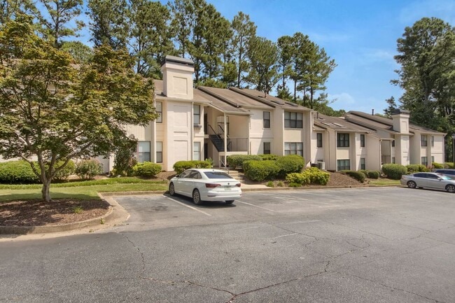 Building Photo - 2510 Huntingdon Chase Rental