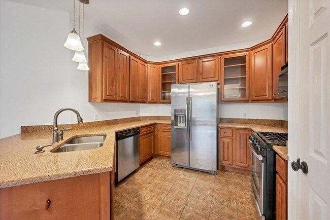 Photo - 4600 Rivka Cove