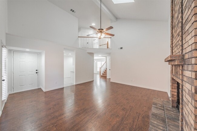 617 Dover Ct