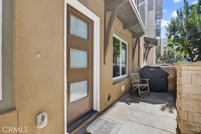 985 Doheny Way