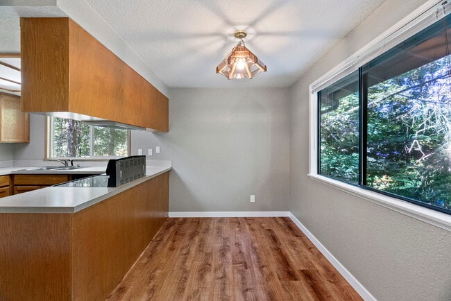 Photo - 12901 149th St E Unit A