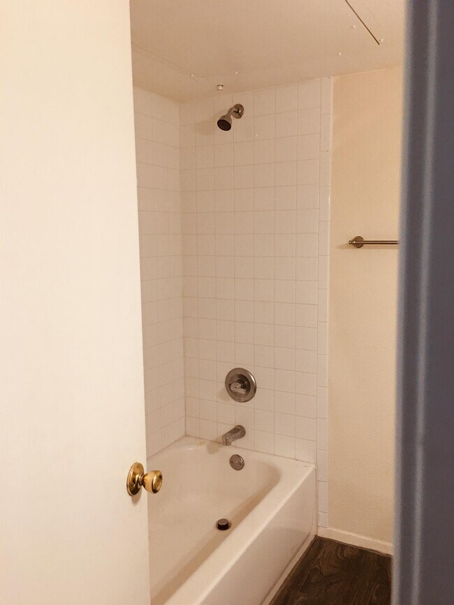 Photo - 1100 Indiana St