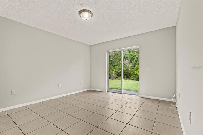 Photo - 145 Pompei Dr