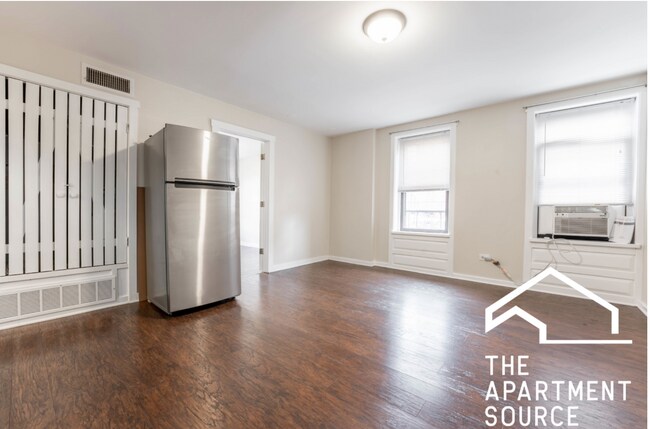 Photo - 1501 W Fullerton Ave Unidad 1R