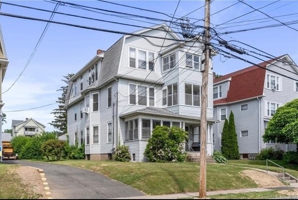 Photo - 19 Kingston St Unidad #3