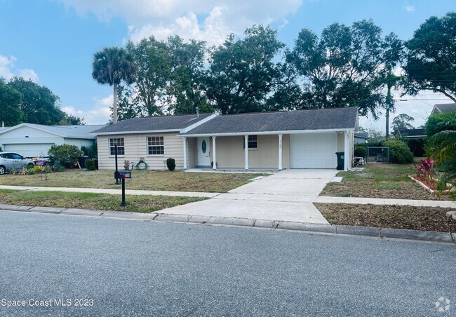 Building Photo - 1708 Fenway Cir Rental