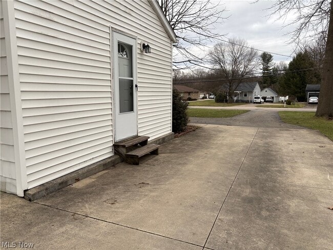 Photo - 1550 Chapman Dr